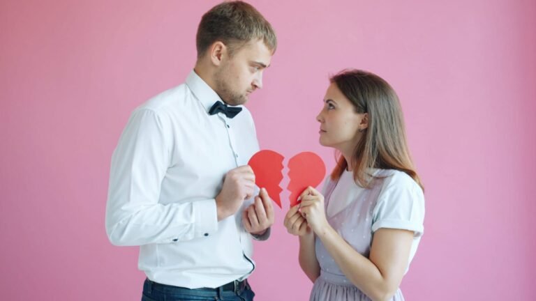 Girlfriend Boyfriend Breakup Problems Solution Specialist Astrologer In India